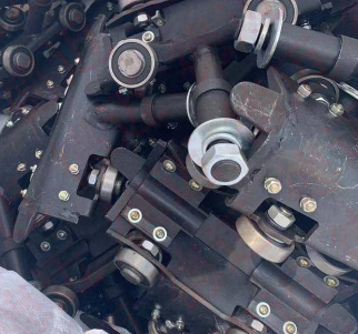 卡鉗式可摘掛抱索器的抱爪厚度多少合適？